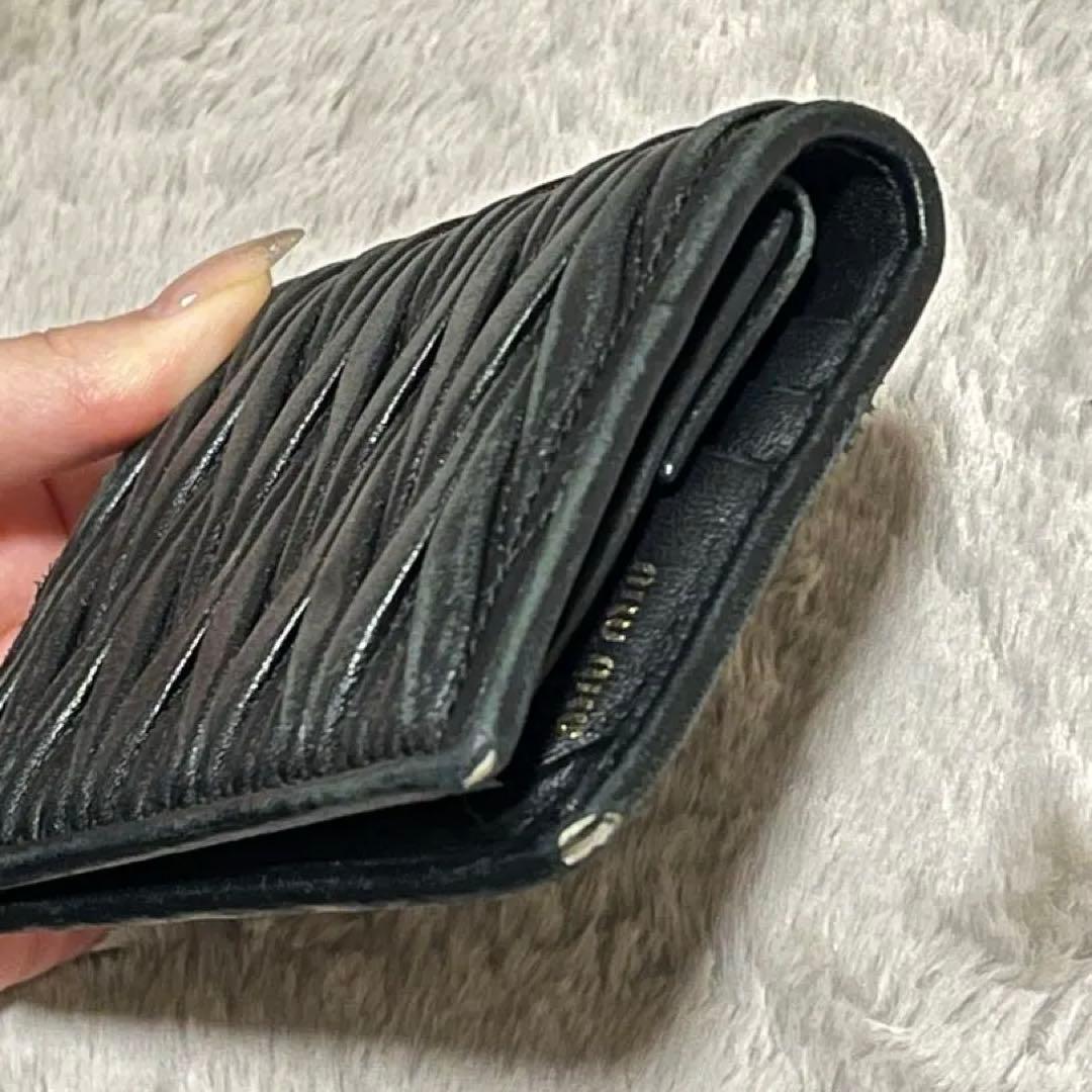 miu miu マテラッセ 三つ折り財布 ブラック RFID 箱・付属品付き