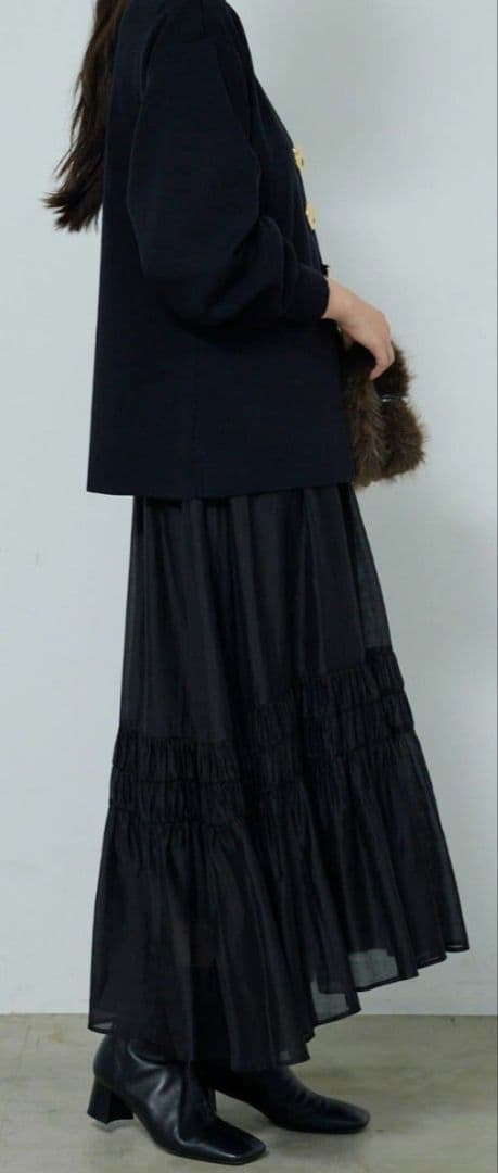 美品 GALLARDAGALANTE ビジューVネックカーディガン ブラック
