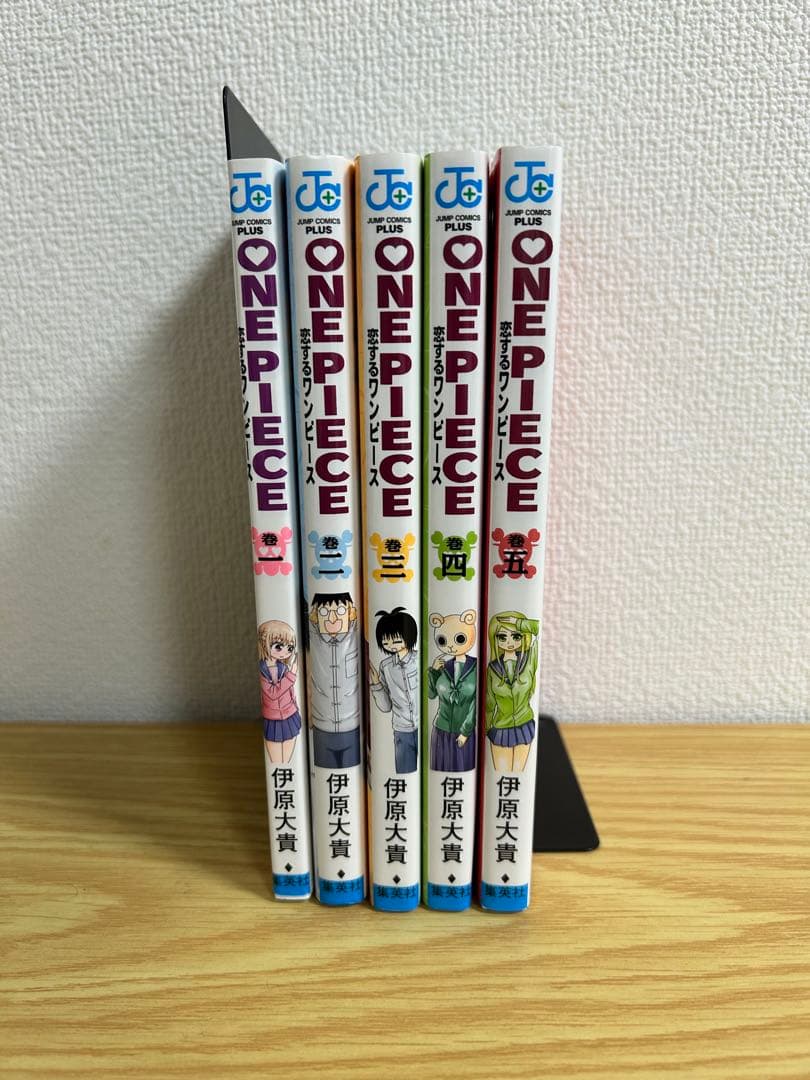 ワンピース　ONE PIECE 1〜111巻セット　関連本5冊