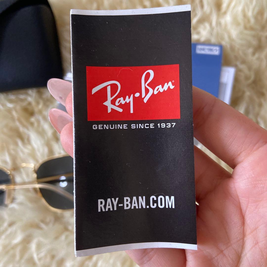 Ray-Ban ラウンド型サングラス ブラック