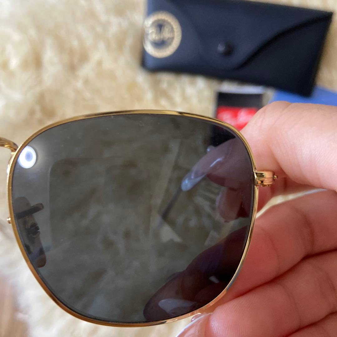 Ray-Ban ラウンド型サングラス ブラック