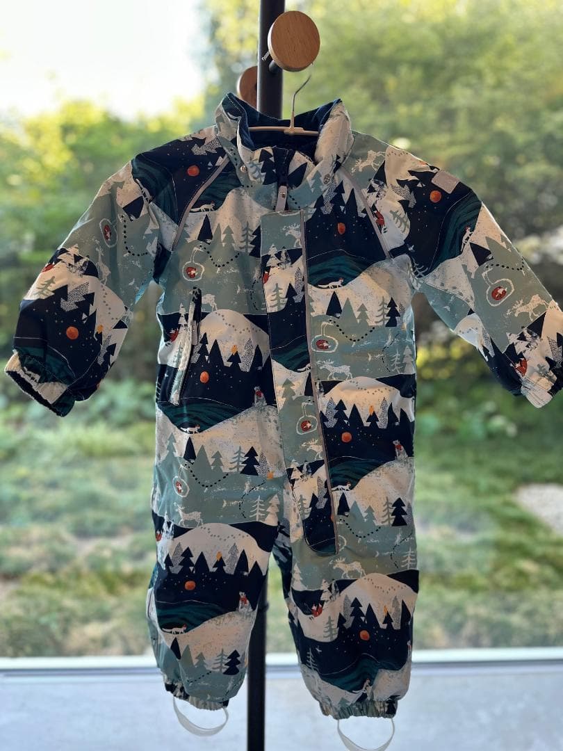R*Q様 Reima子供スキーウェアセット（美品）