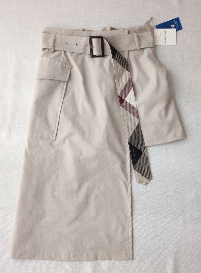 【タグ付未使用】ブルーレーベルクレストブリッジ　トレンチ　プリーツスカート　36