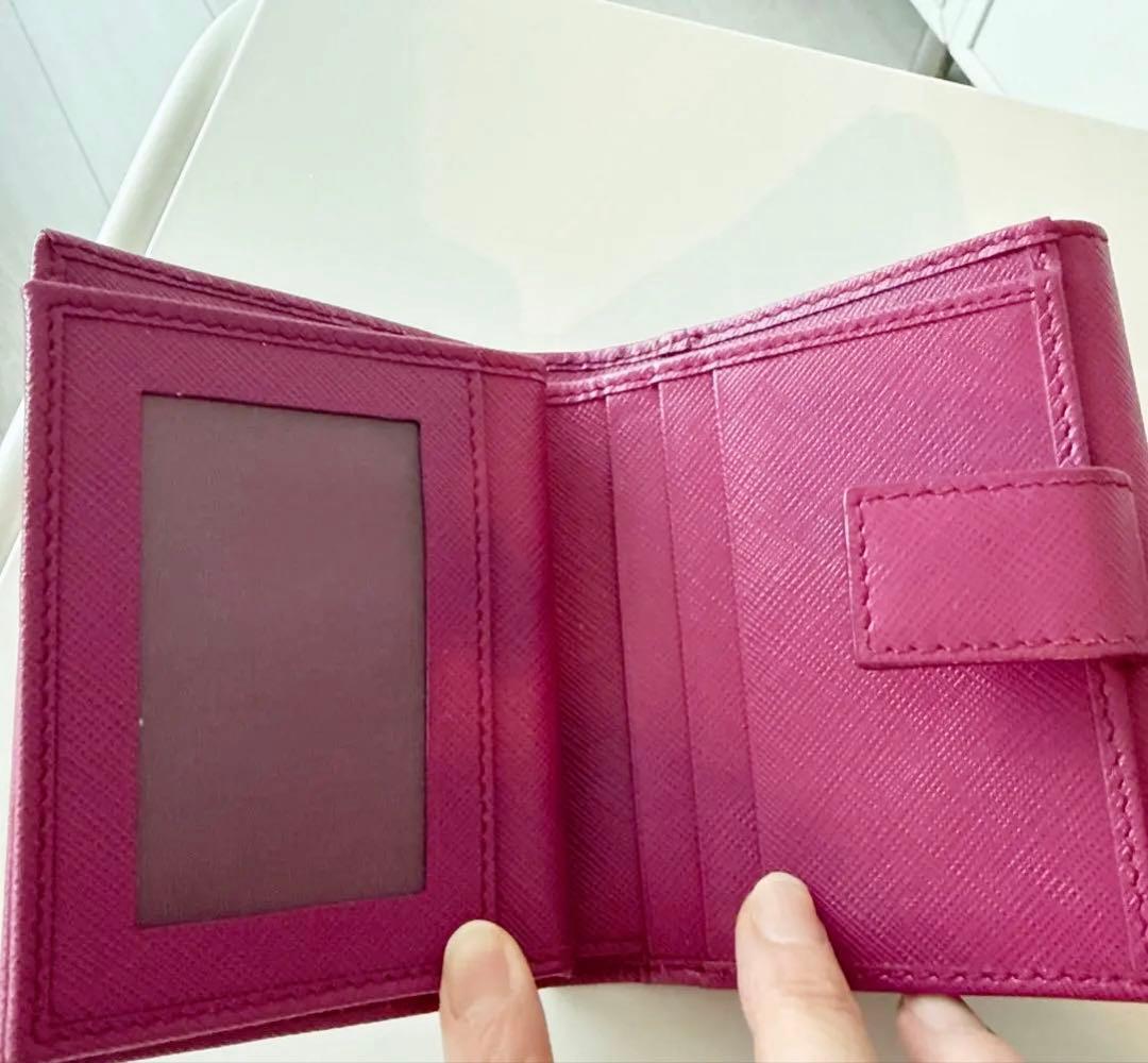 美品♡ フェラガモ ヴァラ 二つ折り財布 リボン