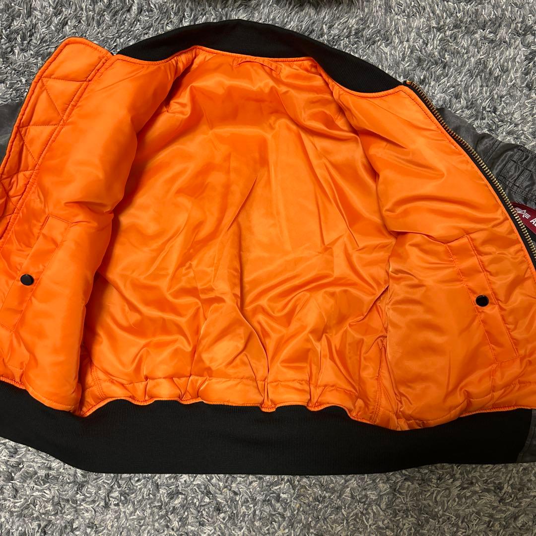 ALPHA INDUSTRIES MA-1 フライトジャケット グレー