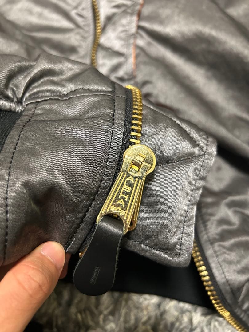 ALPHA INDUSTRIES MA-1 フライトジャケット グレー