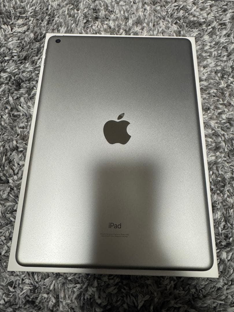 【超美品】iPad (第9世代) Wi-Fi 64GB 本体 箱付き