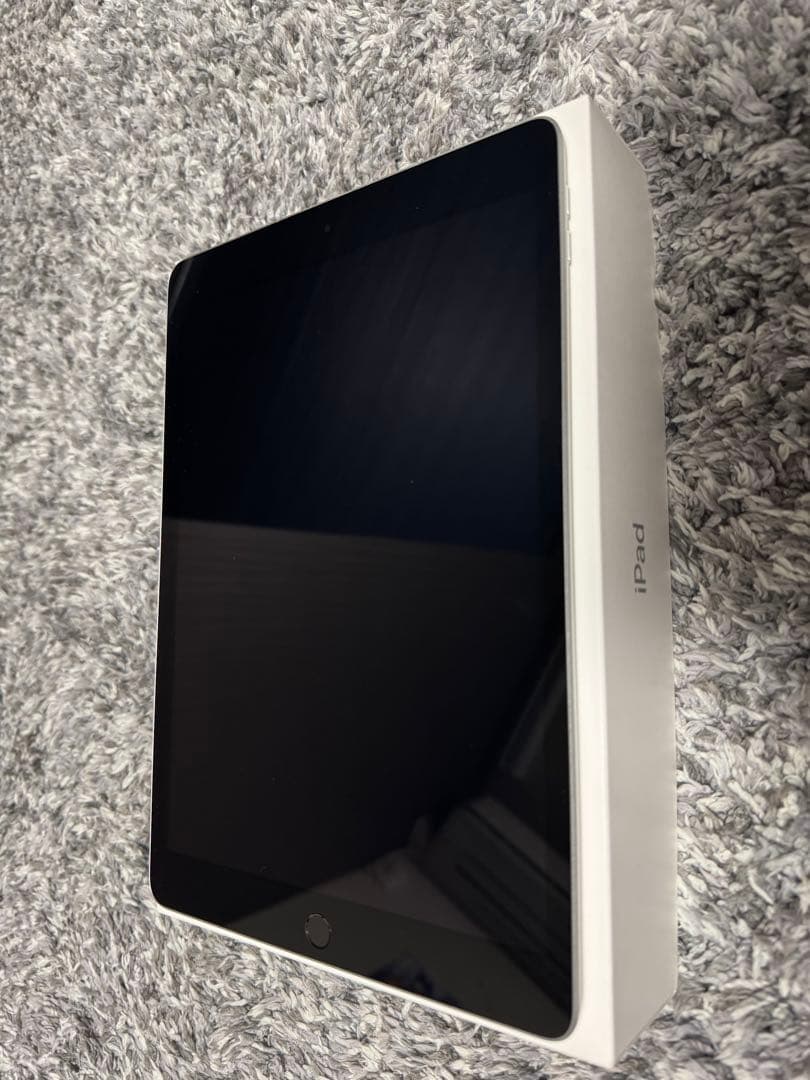【超美品】iPad (第9世代) Wi-Fi 64GB 本体 箱付き