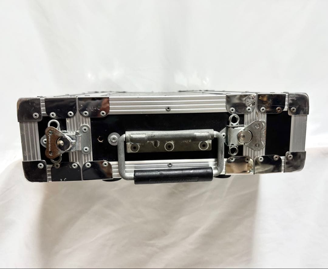 PENN ELCOM ラックケース 2U(実質1U) クッション/小物入れ付