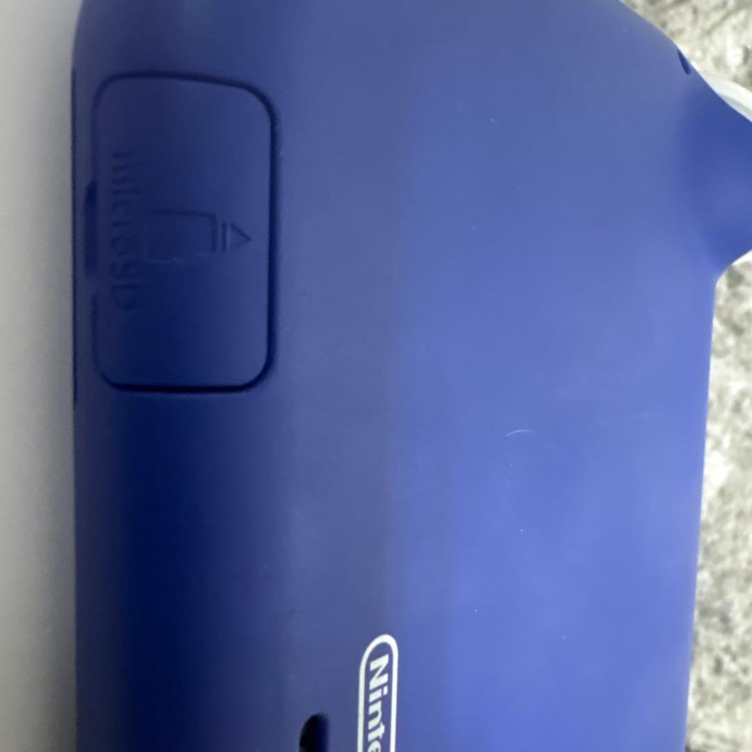 任天堂スイッチライト　美品　ブルー