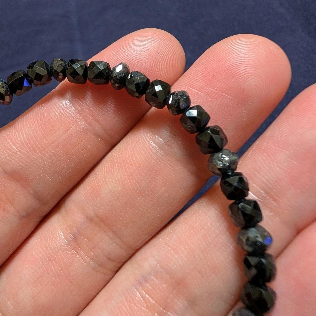 ブラックダイヤモンドとスピネルのブレスレット