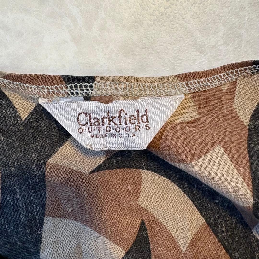 Clarkfield トライバルカモベスト