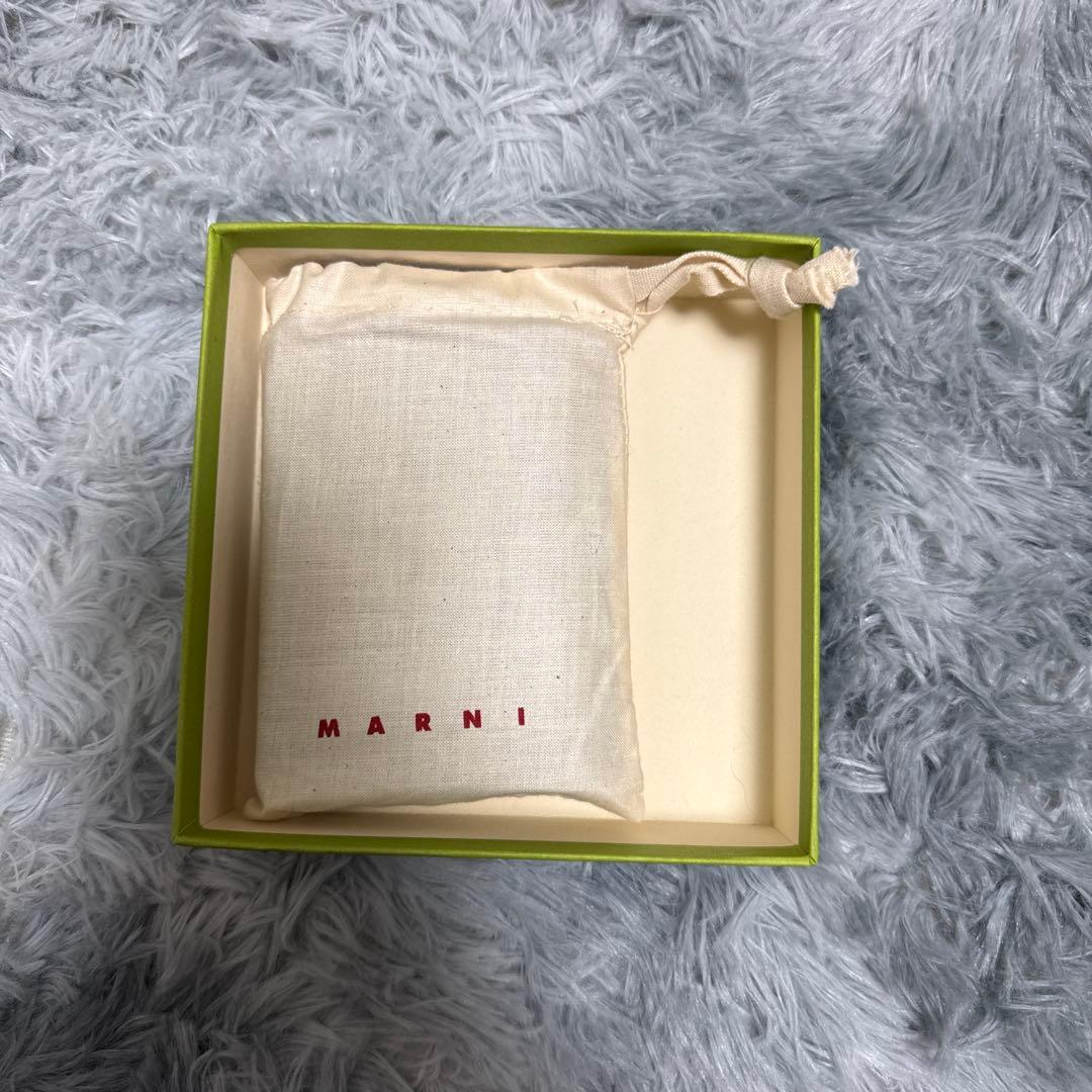 MARNI ネイビー 二つ折り財布