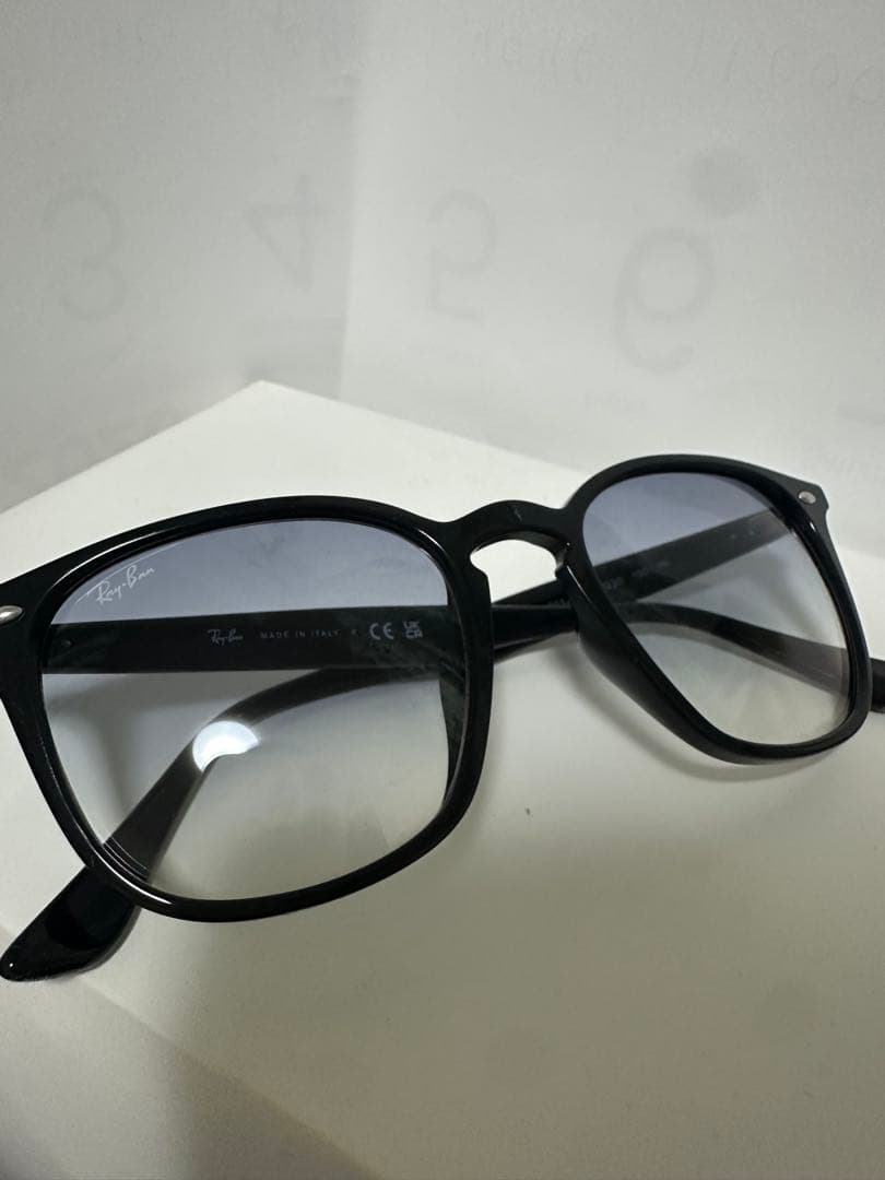 【美品】RayBanレイバン RB4258F 601/19 啓之輔さん