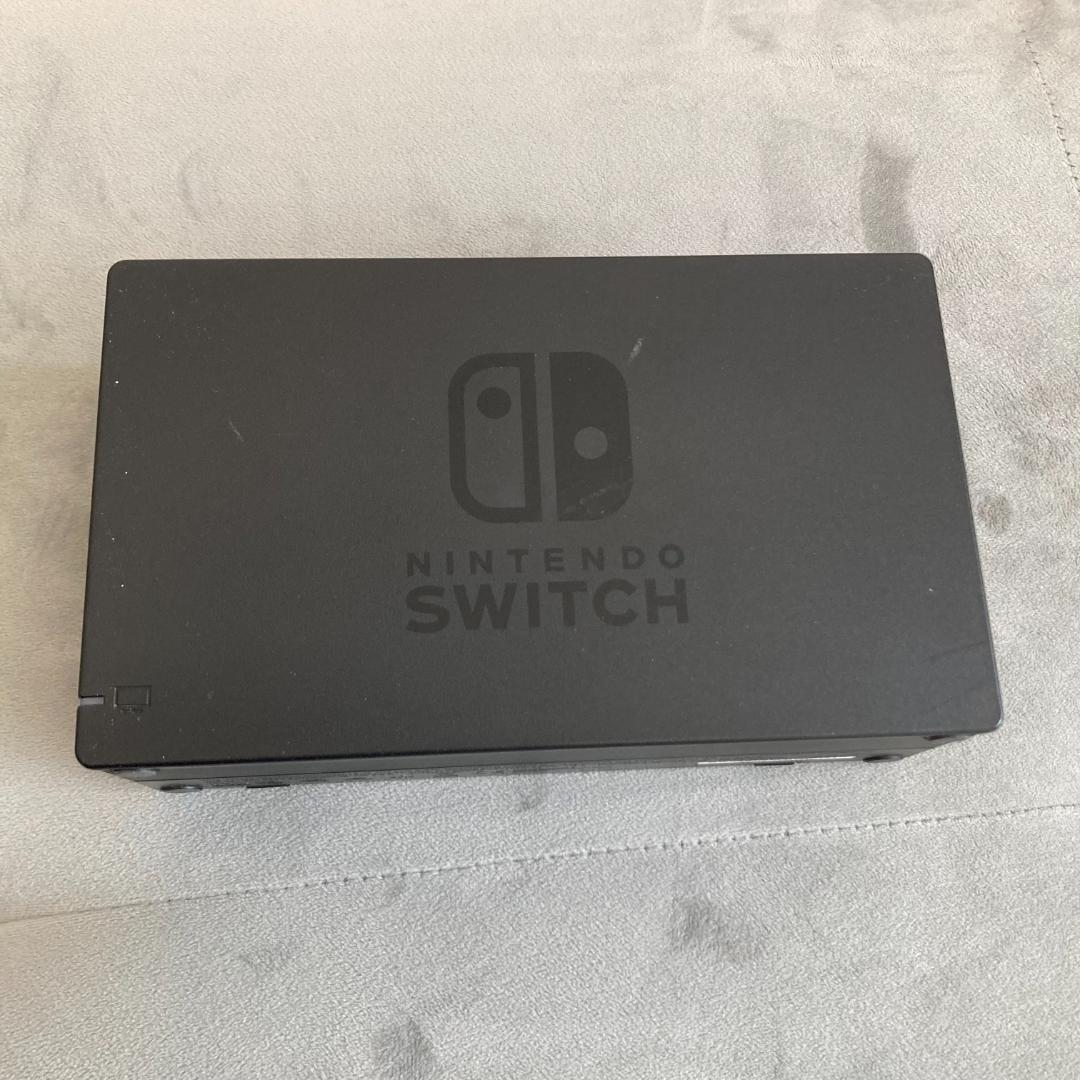 【美品】【完品】Nintendo Switch ネオンブルー・ネオンレッド 新型