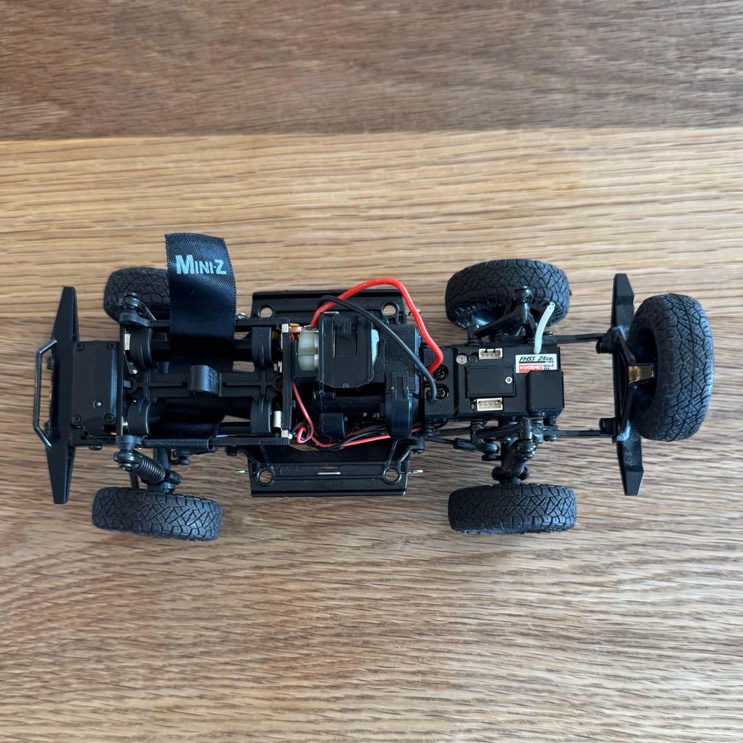 京商　MINI-Z 4×4 Jeepラングラー