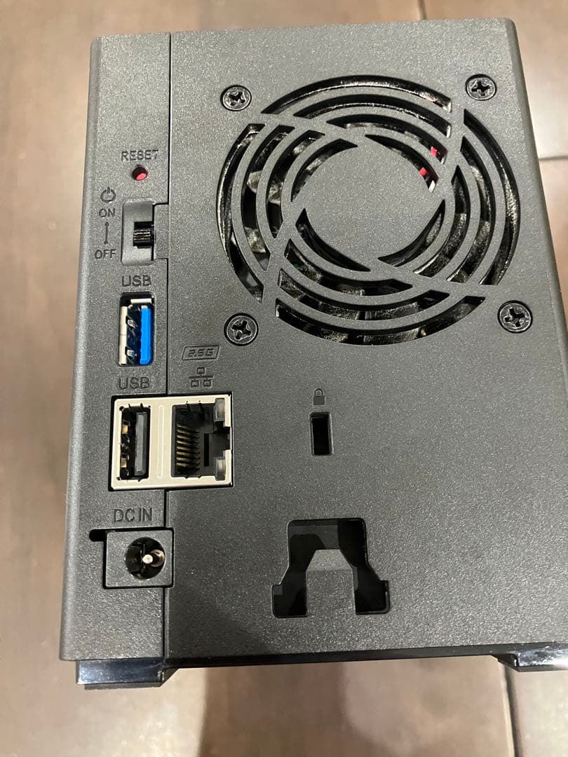 【ジャンク】BUFFALO LS720D0402/N HDDなし
