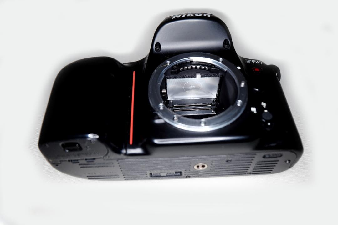 Nikon F50 純正レンズ純正フード純正フィルター純正ストラップ、美品稼働品