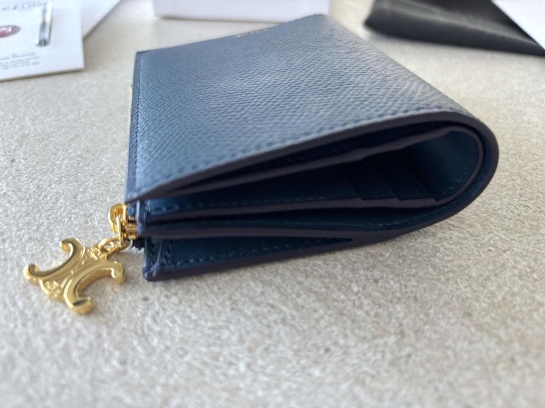 3日間限定⭐︎CELINEセリーヌ　 コンパクトウォレットトリオンフ　ミニ財布