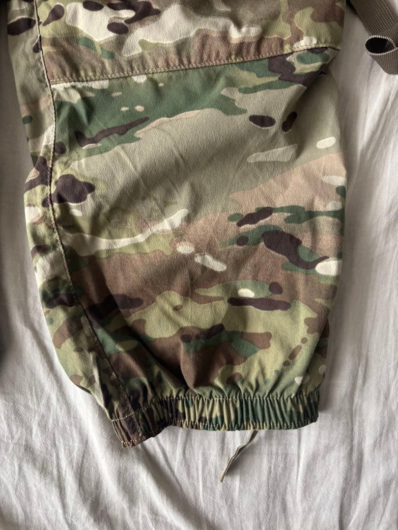 米軍 ECWCS GEN III L5 ACU ソフトシェルパンツ (M/R)