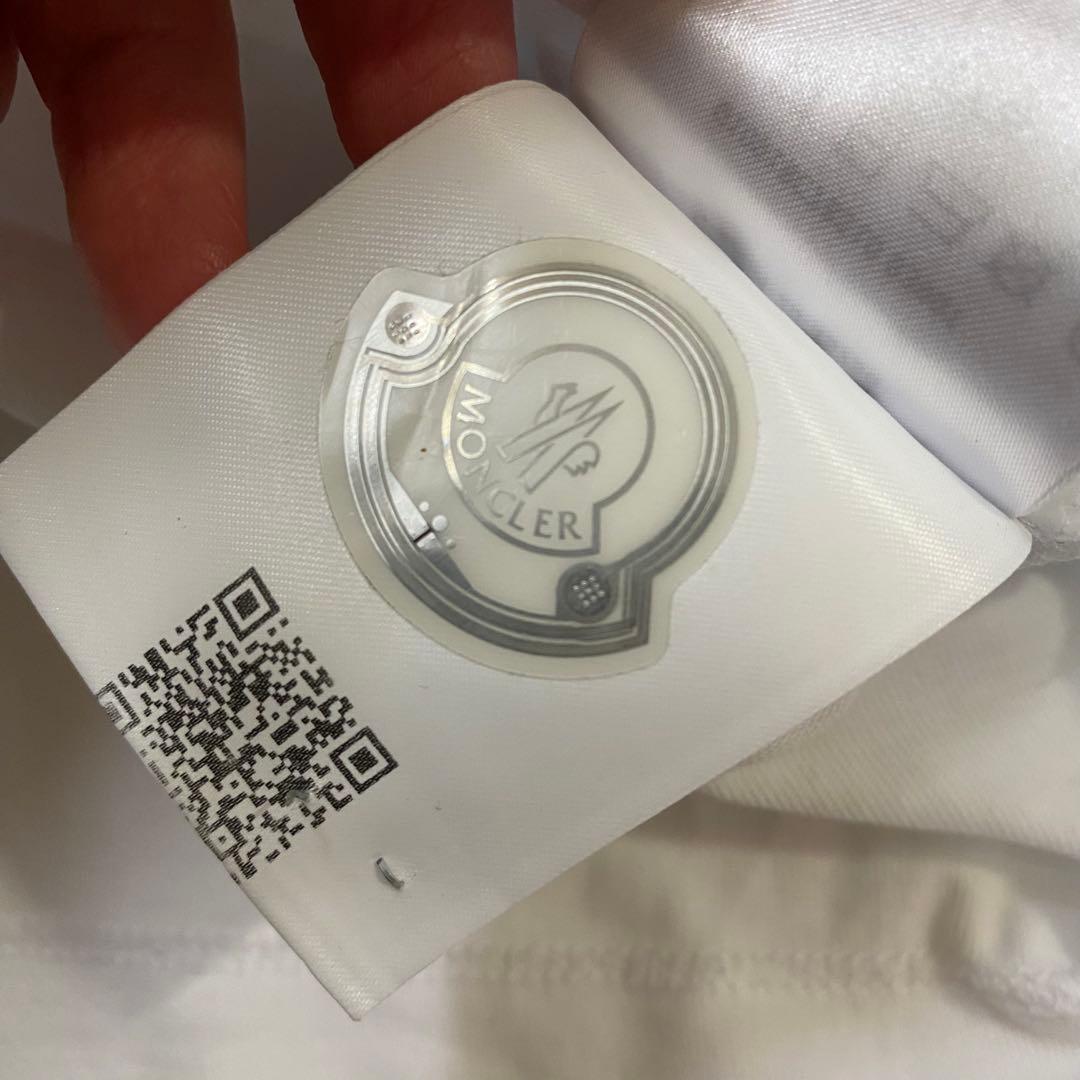 モンクレールTシャツ、メンズXLクリーニング済み