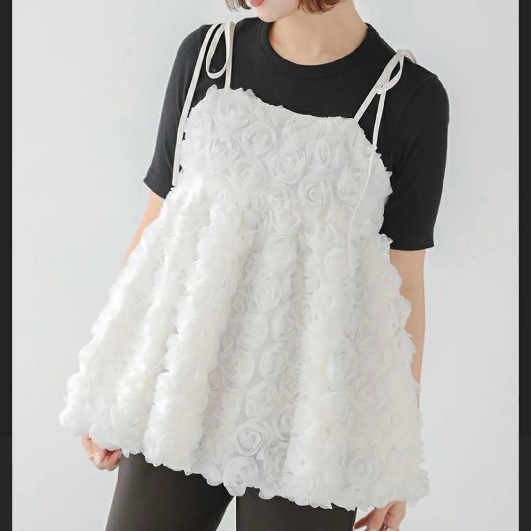 【新品未使用】fitmore ♡ ローズモチーフキャミソール ♡ ホワイト