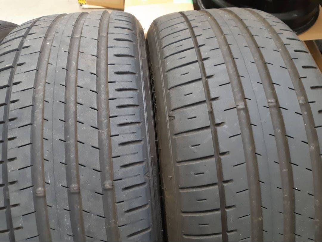 タクタク　18インチ　中古タイヤ