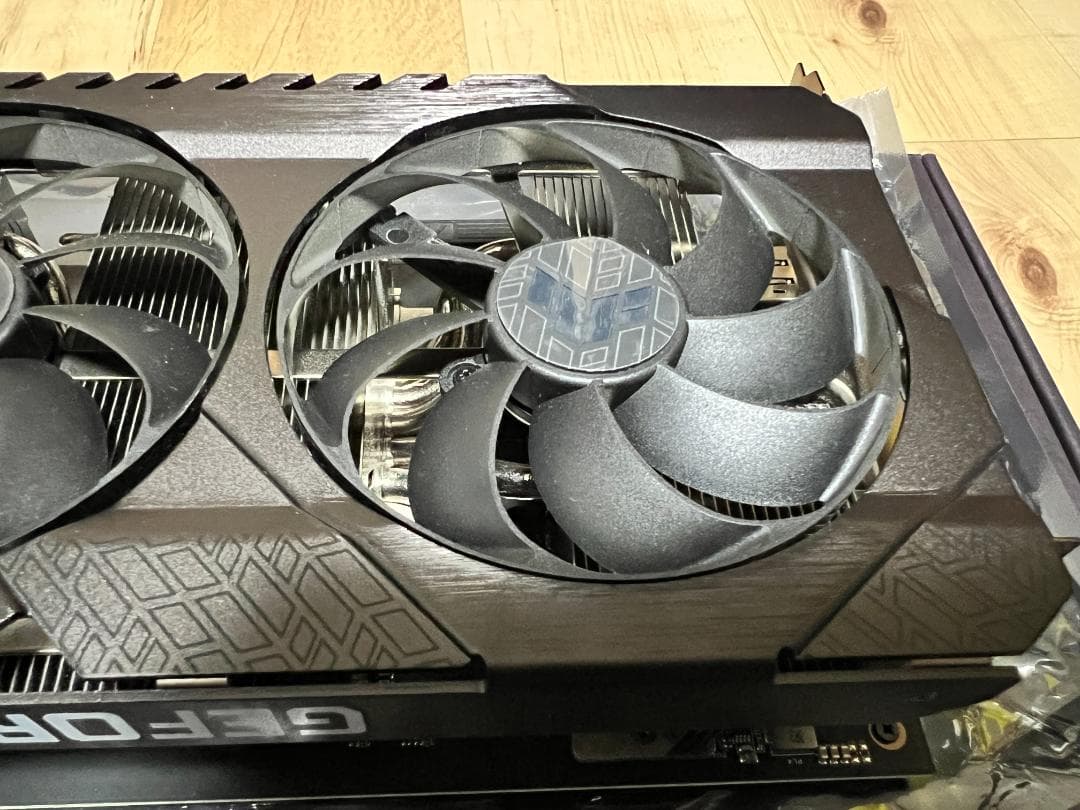 【美品】ASUS TUF Gaming GeForce RTX 3070 8GB