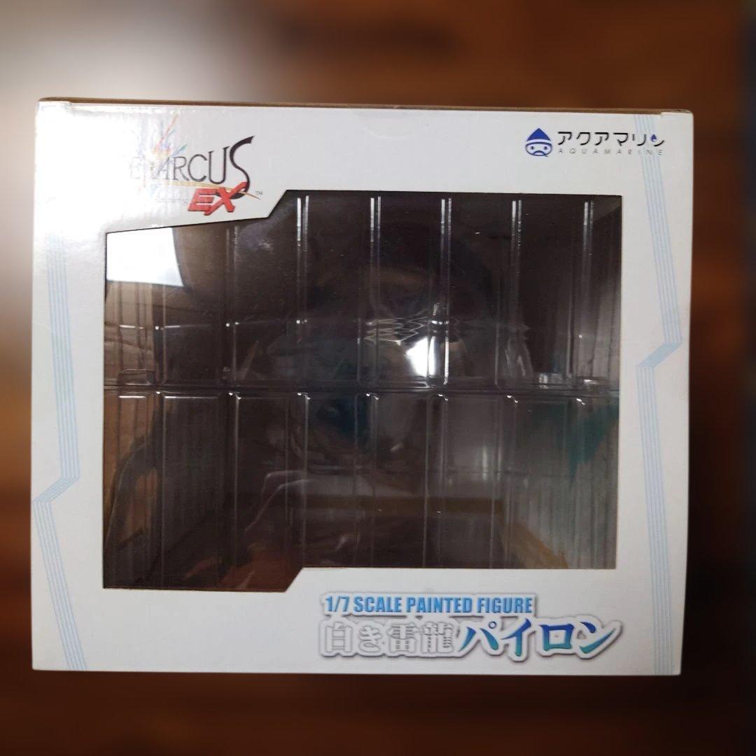 白き雷龍パイロン 1/7スケールフィギュア