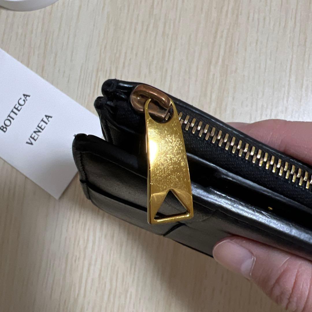 BOTTEGA VENETA ボッテガヴェネタ 二つ折り財布 カセット　ブラック