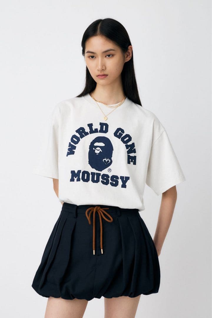 トップス MOUSSY A BATHING APE COLLEGE PATCH TEE
