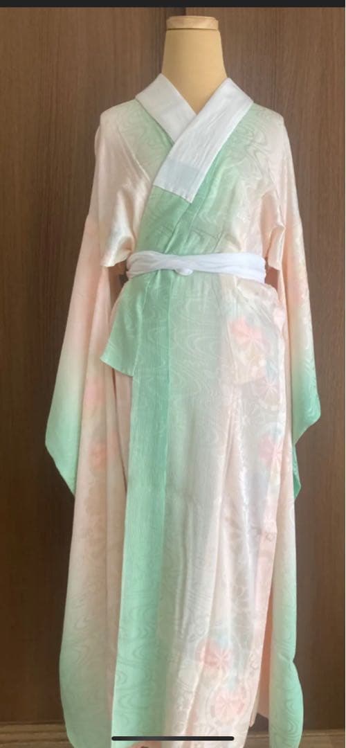 と*こ様 成人式　振袖のみ 値下げしました早いもの勝ち