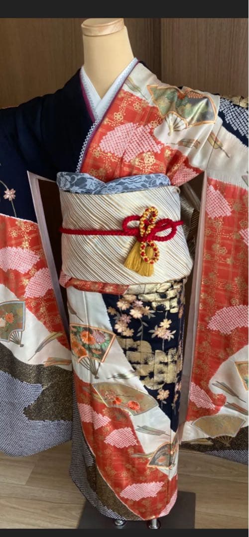 と*こ様 成人式　振袖のみ 値下げしました早いもの勝ち