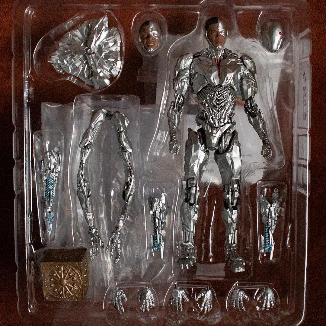 【ホリデーセール】MAFEX　サイボーグ (スナイダー版ジャスティス・リーグ)