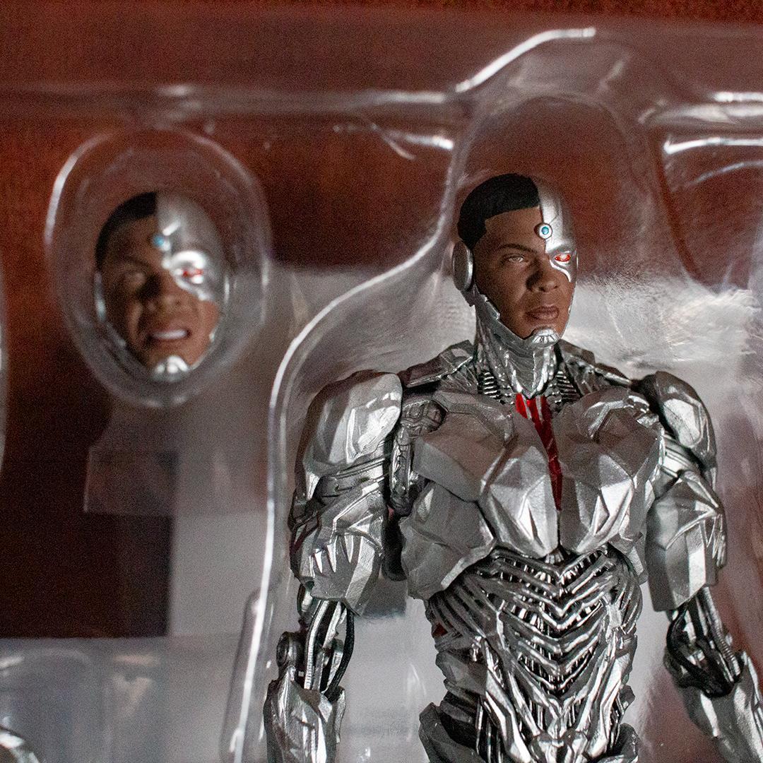 【ホリデーセール】MAFEX　サイボーグ (スナイダー版ジャスティス・リーグ)