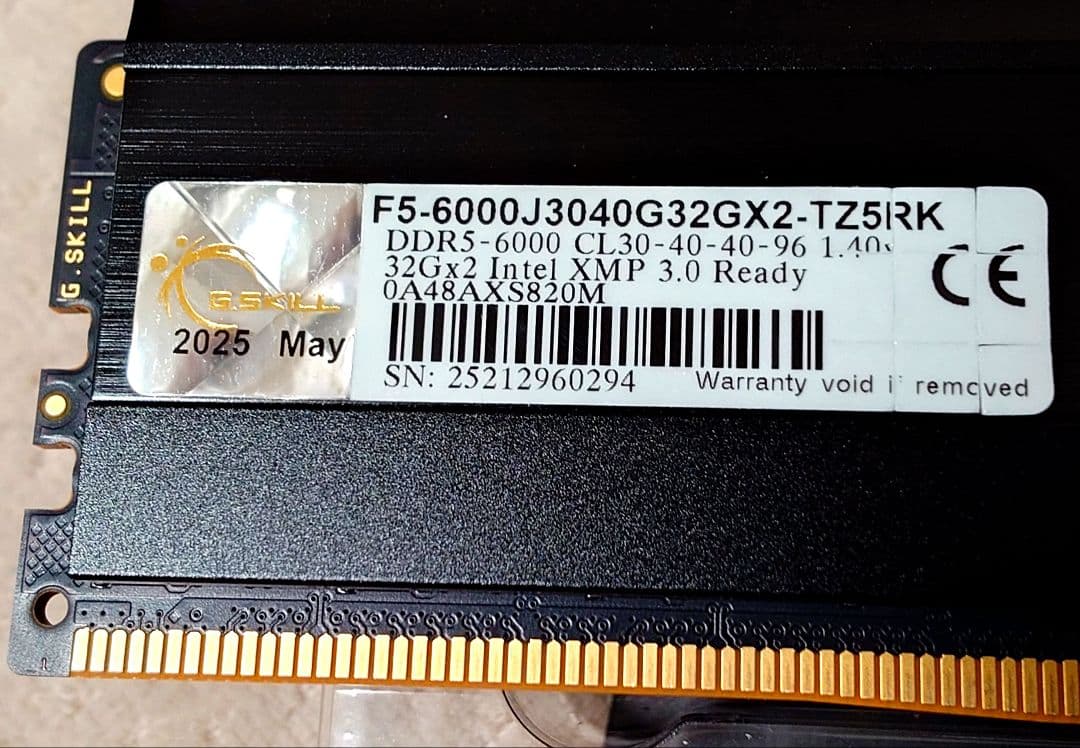 メモリー G.Skill TridentZ5 RGB DDR5-6000 64GB
