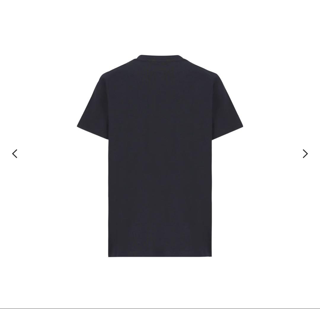 MONCLER 黒Tシャツ慶治ページ
