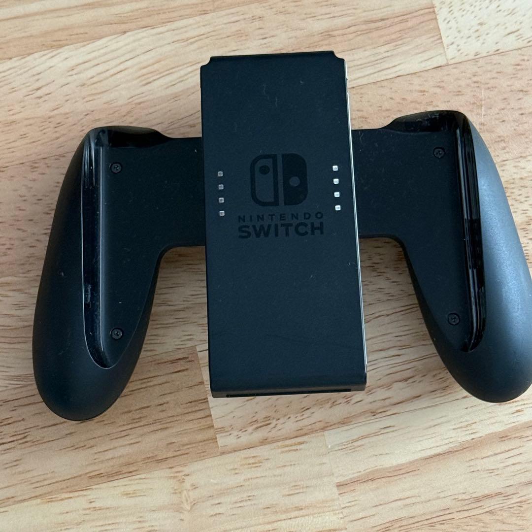 Nintendo Switch 本体 ＋ 赤ジョイコン1個(ケース付き)