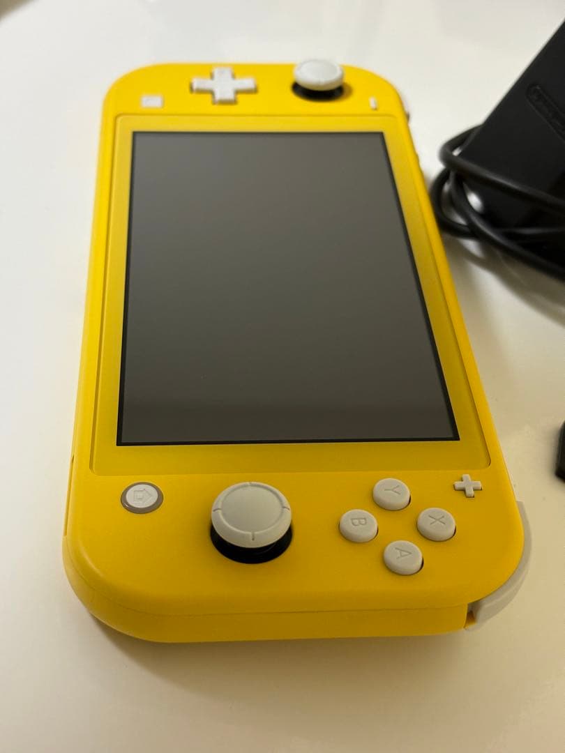 【合馬】Nintendo Switch Lite イエロー 本体+その他
