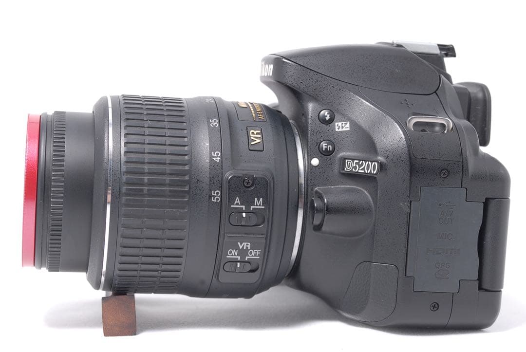美品✨Nikon D5200 手ぶれ補正レンズ✨自撮り＆スマホ転送OK！バッグ付