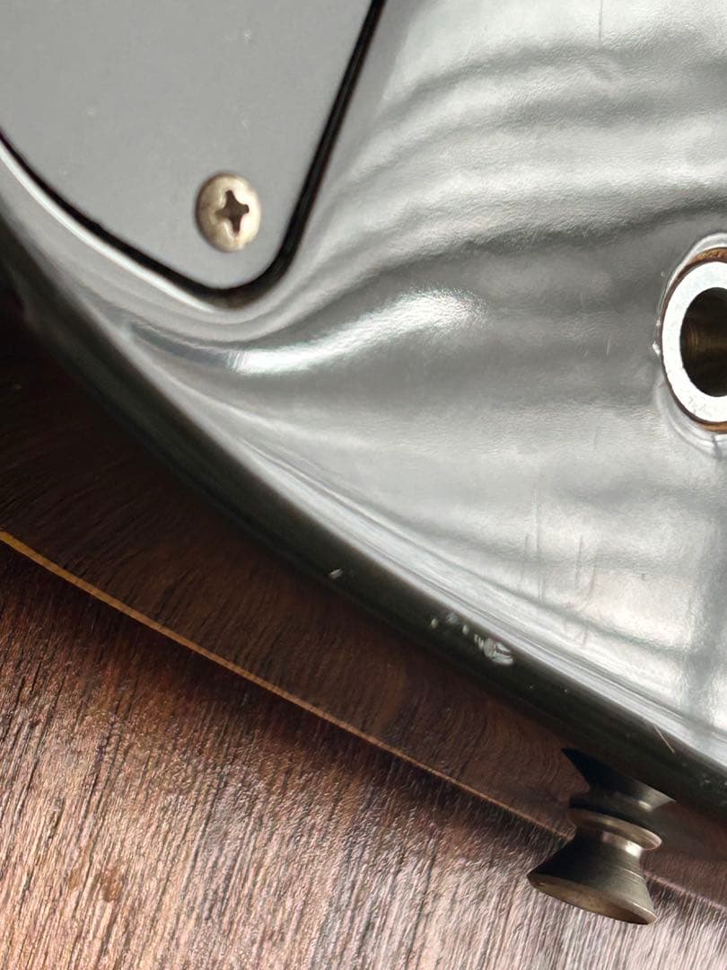 【美品】【貴重】Fender セミホロウタイプのフレットレスベース