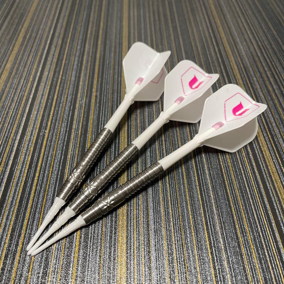 大人気モデル ソフトダーツ ペスカ 非売品 林 桃加 プロ 美品 投げやすい