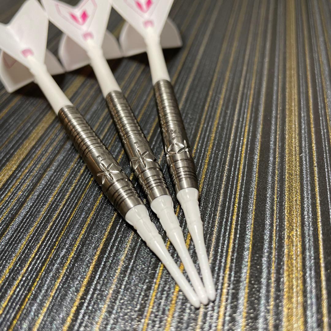 大人気モデル ソフトダーツ ペスカ 非売品 林 桃加 プロ 美品 投げやすい