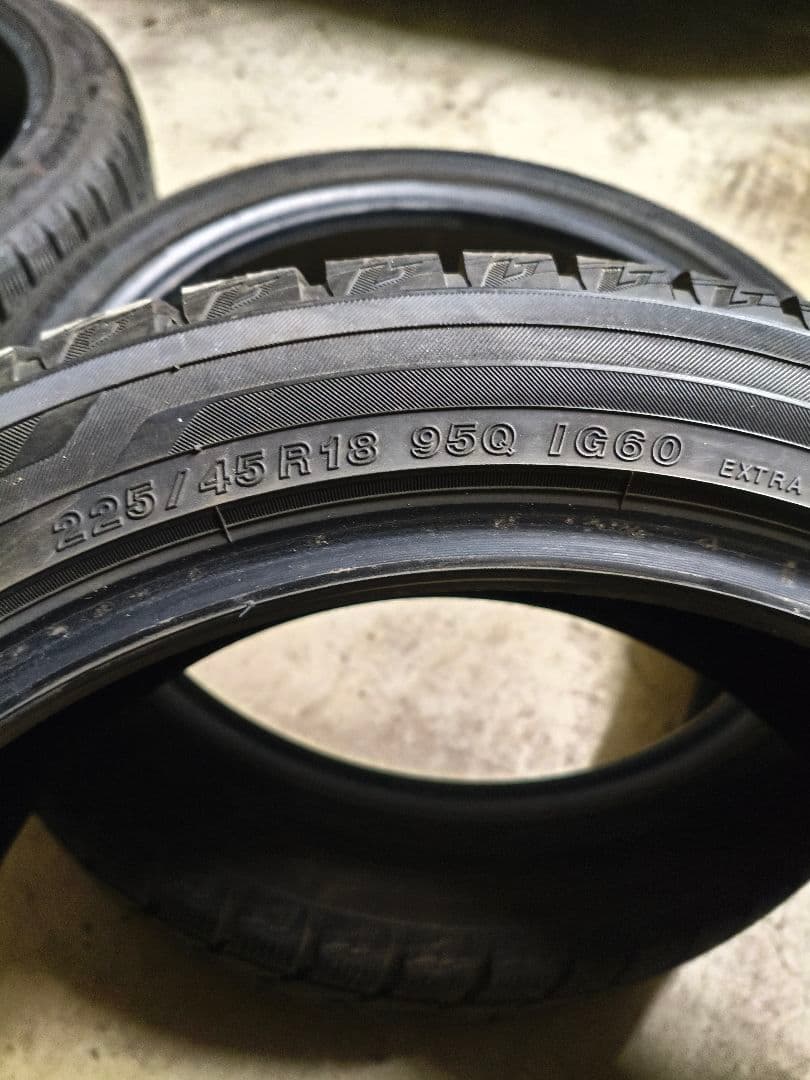 225/45R18 YOKOHAMA ice GUARD IG60 4本