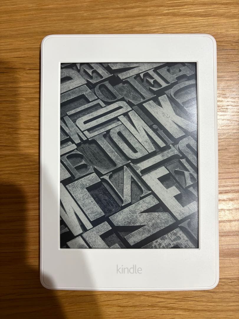 【目立つ傷汚れなし】Kindle Paperwhite 7世代 32GB