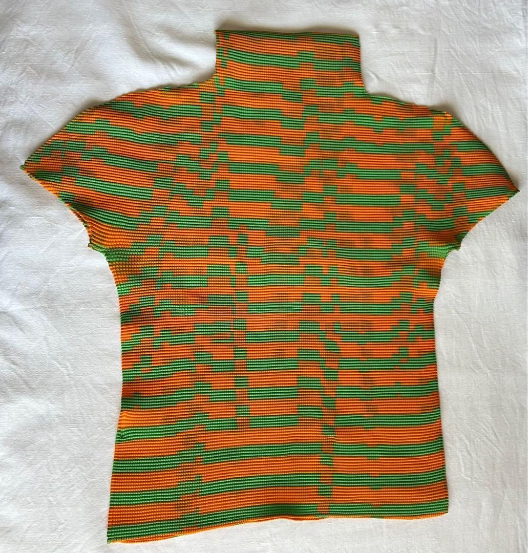 【美品】me ハイネックTシャツ オレンジ/グリーン ストライプ