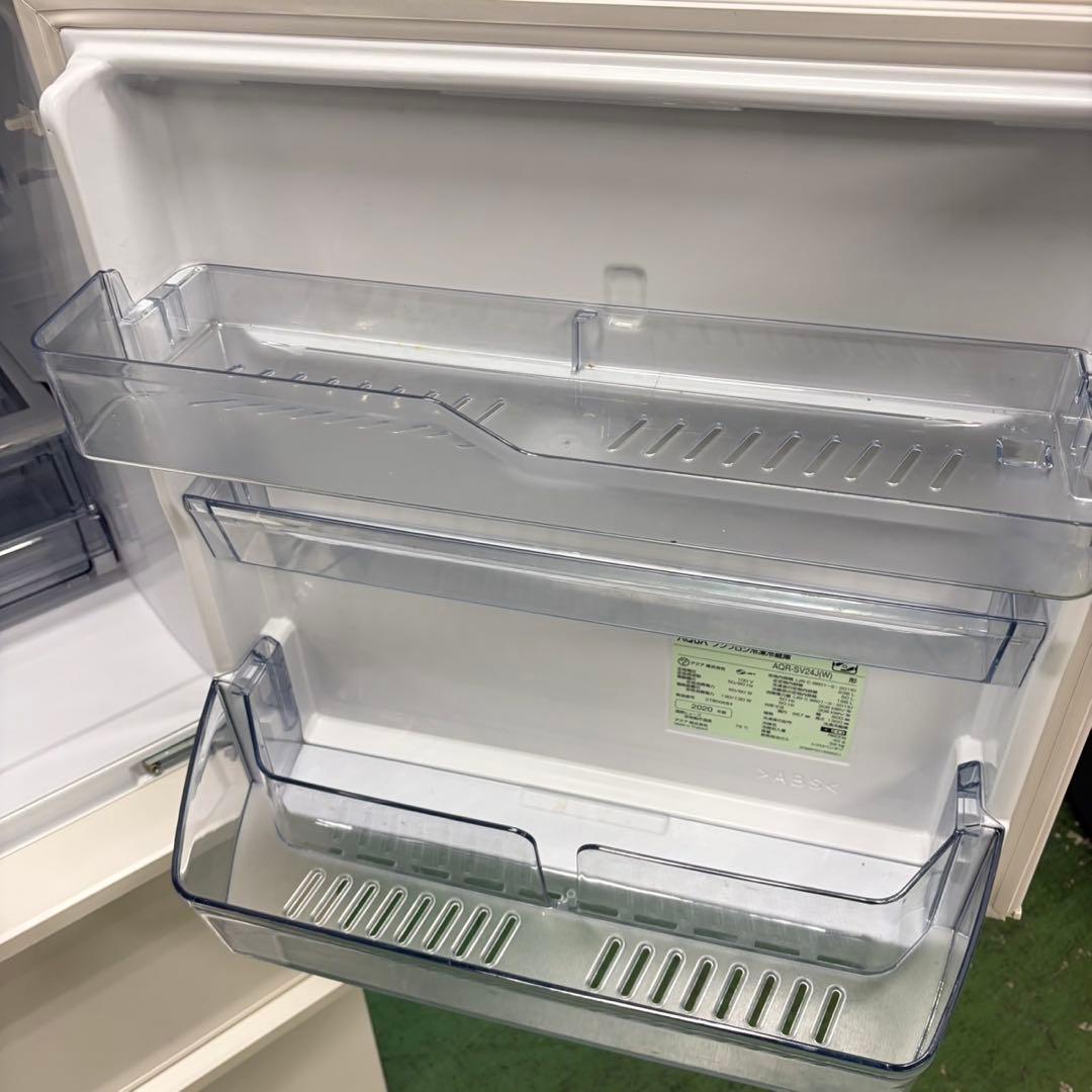 823 高年式　極美品　人気　モデル　アクア　3ドア　冷蔵庫　家庭用　単身用