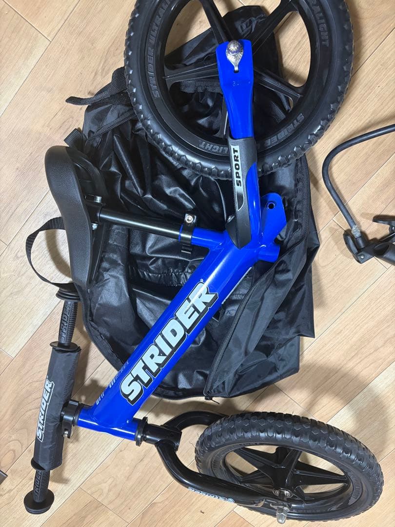 STRIDER SPORT 青 バランスバイク 収納バッグ付き