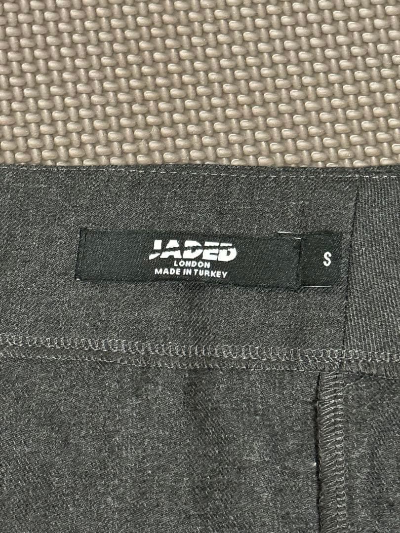【Jaded London】Grey Steel Pleated Skirt