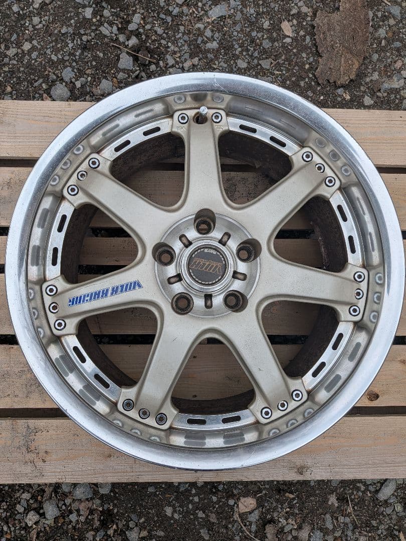 RAYS　ボルクレーシングgt-7 17インチホイール 5穴　PCD114.3